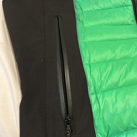 BERNARDO GOOSE DOWN INSULATED PUFFER NYLON VEST JACKET - Picture 10 of 14